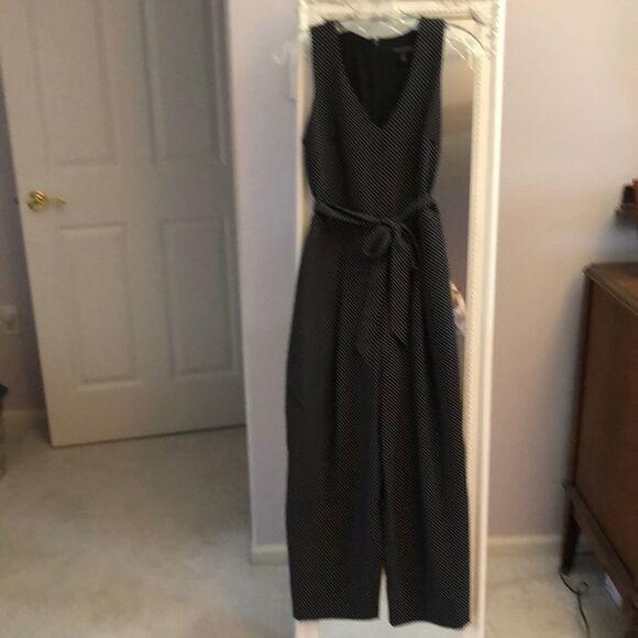 Banana Republic V neck Black Polka Dot Jumpsuit